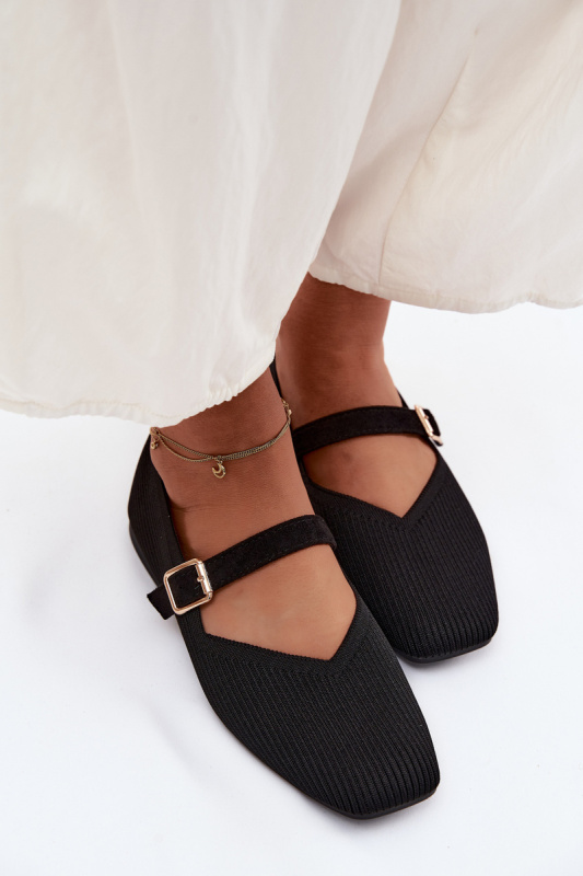 Černé baleríny Boto s řemínkem a přezkou