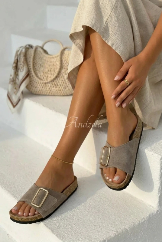 Dámské semišové pantofle Boto s přezkou, tmavoběžové