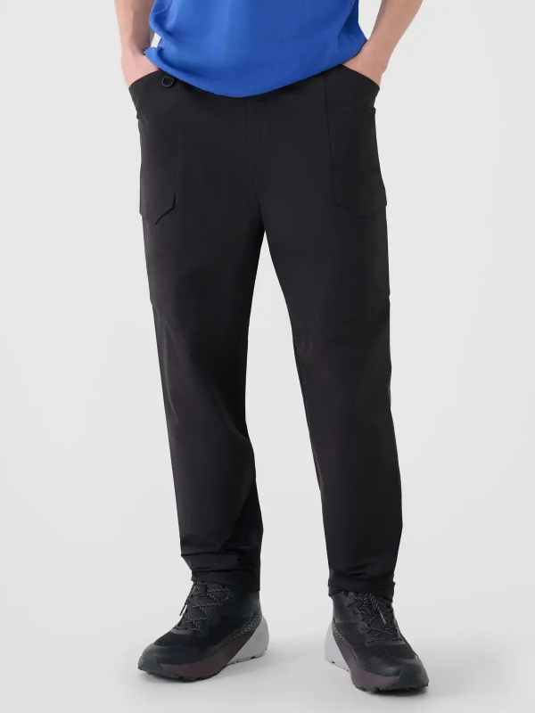 Pánské sportovní kalhoty 4F Velikost: M