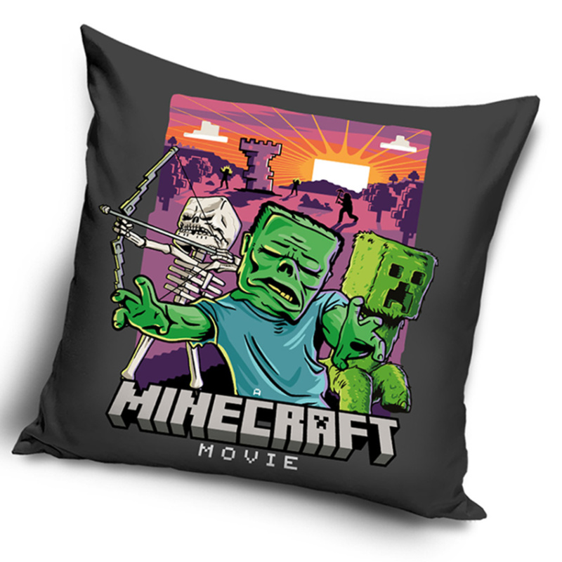 Carbotex Dětský povlak na polštářek Minecraft Movie Mob Attack