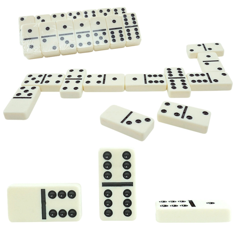 Klasická hra Domino s 28 dílky v plastovém pouzdře