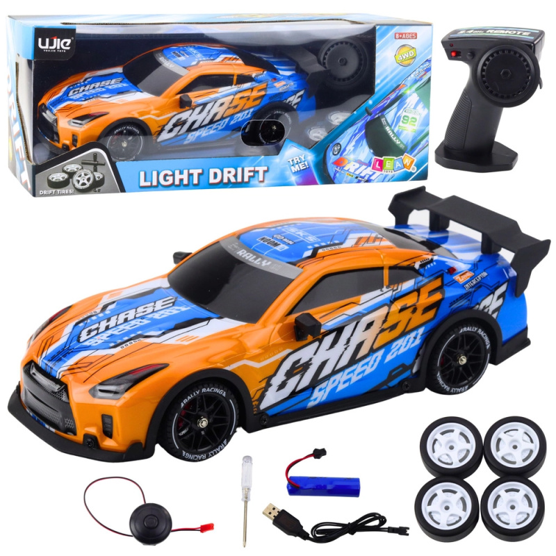 RC sportovní auto s podsvícenou karoserií a drift režimem – oranžové