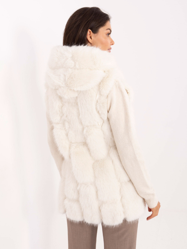 Vesta AT KZ 2379.96P ecru S/M