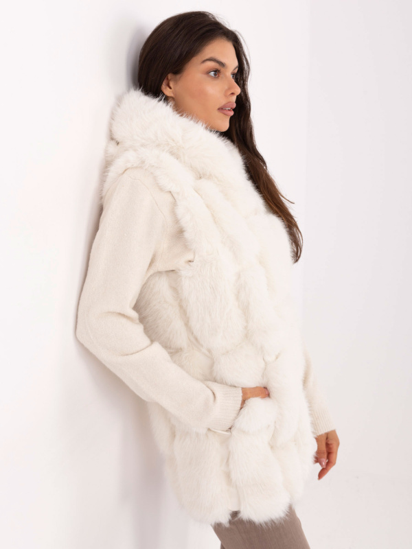 Vesta AT KZ 2379.96P ecru S/M