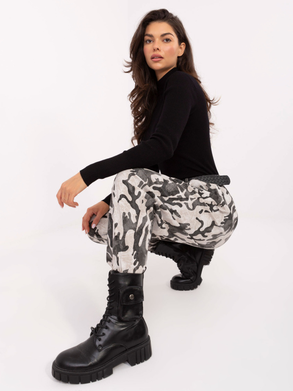 Dámské kalhoty  model 218437 Italy Moda universal