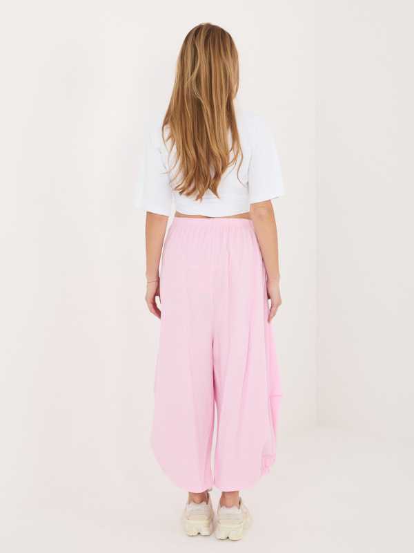 Světle růžové manšestrové kalhoty