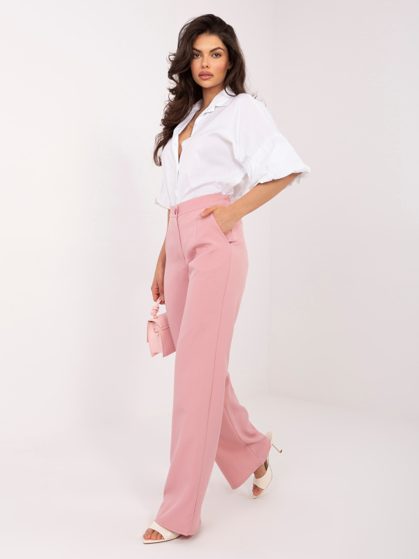 Bílá košile na zapínání