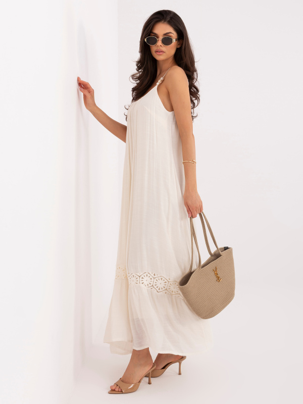 Jasno-béžové boho šaty na ramínkách