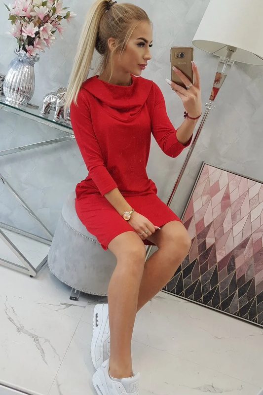 Kesi Šaty 8847 s kapucí a kapsami Barva: Červená, Velikost: UNI