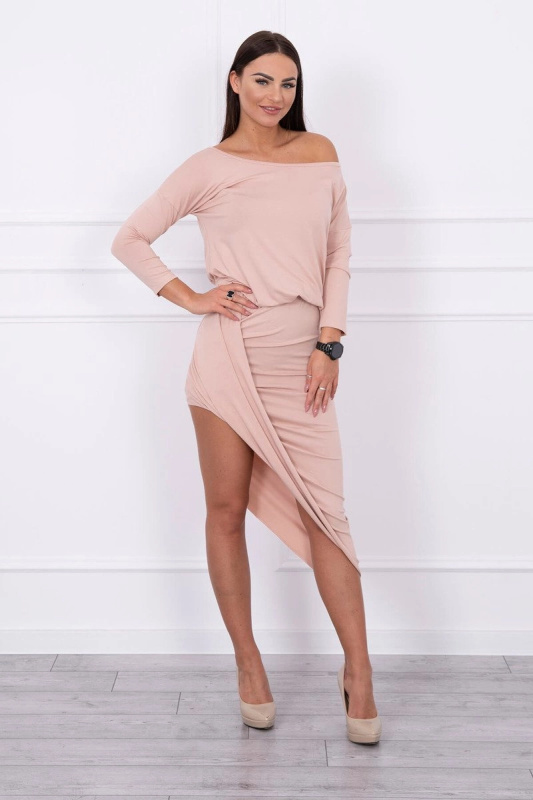Asymetrické šaty, 3/4 rukávy, pudrově béžové UNI