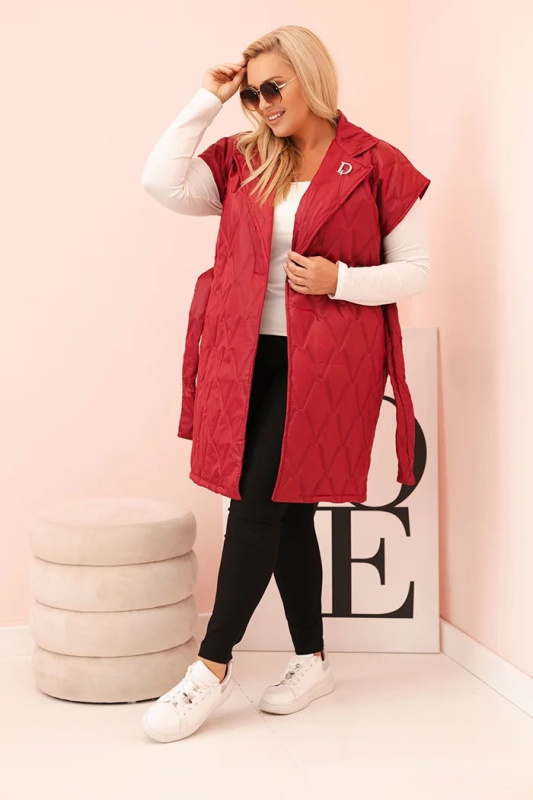 Dámská vesta Plus Size prošívaná s páskem a límcem hnědá UNI