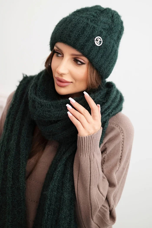Polski Dámská souprava čepice a šály s proužkem s ozdobou Barva: Zelená - tmavě, Velikost: UNI