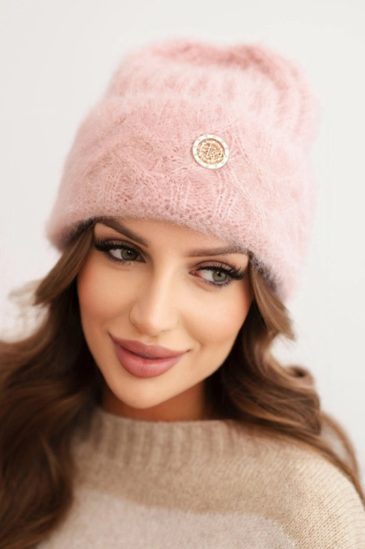 Dámská čepice pruhovaná z viskózy nadýchaná s ozdobným kovovým knoflíkem pudrově růžová UNI