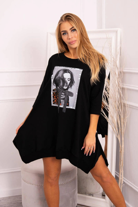 Kesi Šaty 9007 s potiskem a rozšířeným spodním dílem Barva: Černá, Velikost: UNI