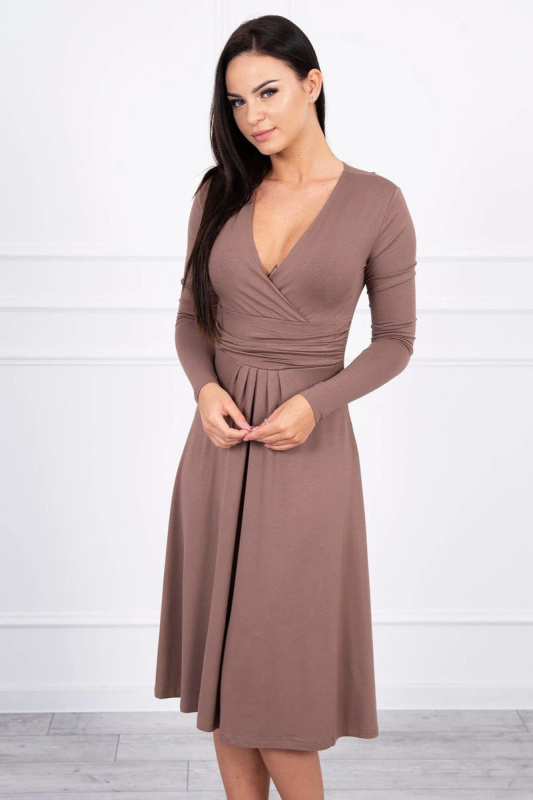 Kesi Šaty 8315 s linií poprsí Barva: Béžová, Velikost: 4XL