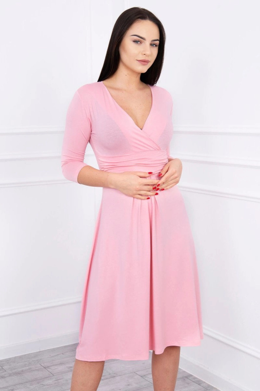 Kesi Šaty 8314 s průstřihem pod prsy Barva: Růžová - světle, Velikost: 3XL