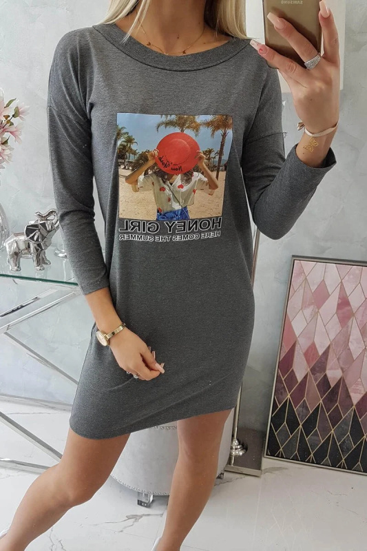 Kesi Šaty s potiskem Honey girl Barva: Šedá - tmavě, Velikost: UNI
