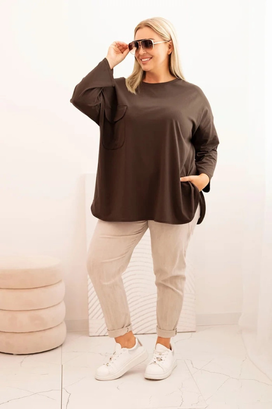 Kesi Dámská blůza Plus Size s bavlnou, kapsou a ohrnovacími rukávy Hilda Barva: Hnědá, Velikost: UNI