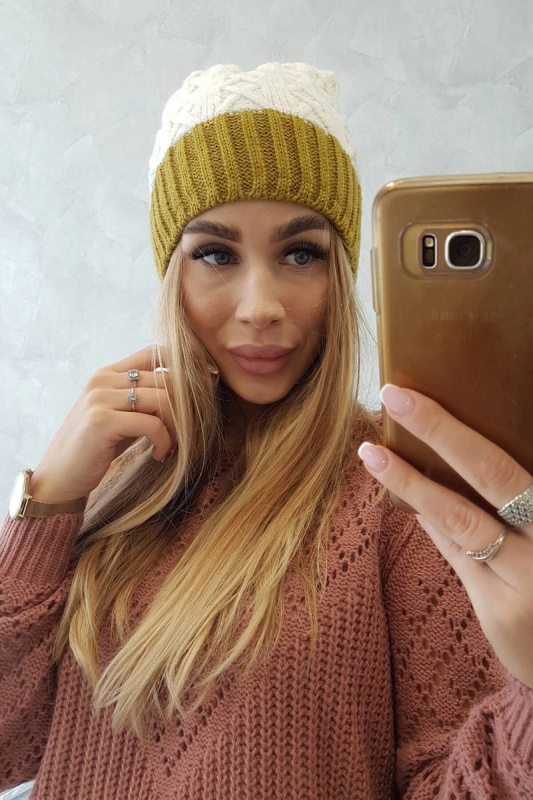 Fleecová čepice Bibiana K264 kiwi+ecru UNI