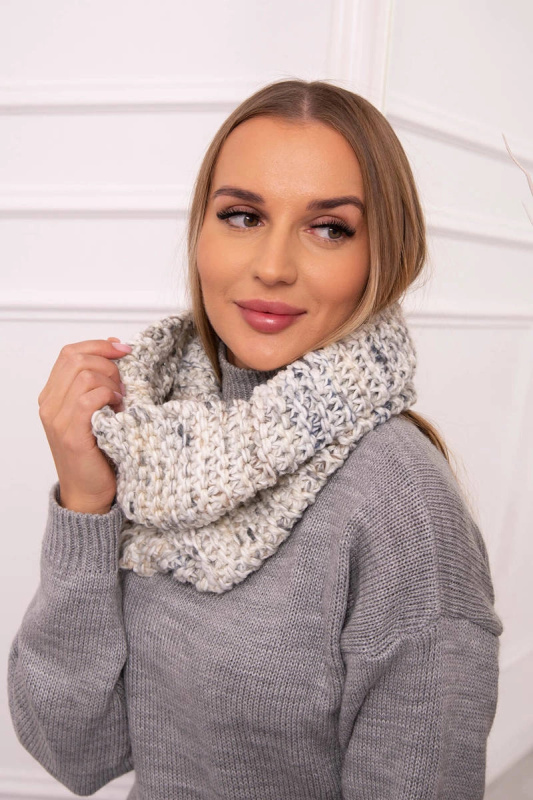 KN16 Dámský snood v barvě ecru UNI