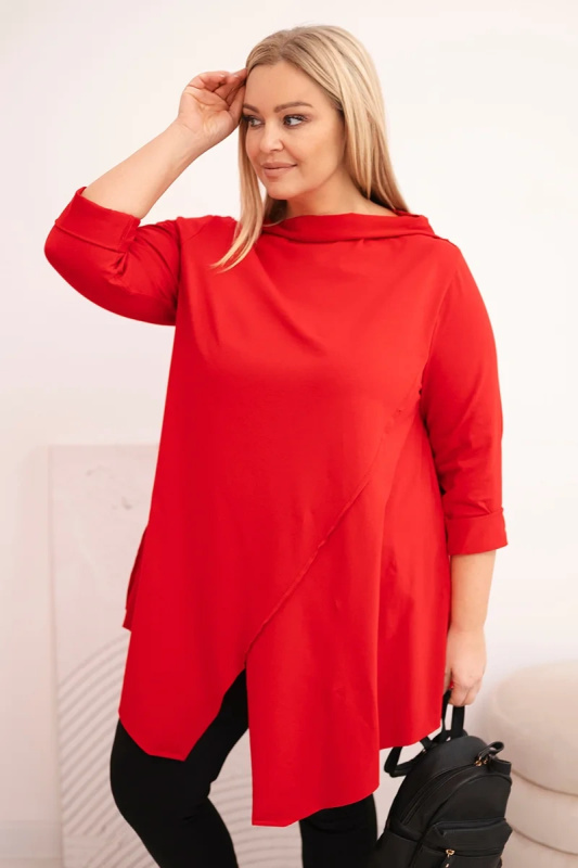 Plus size asymetrická halenka s ohrnutými rukávy