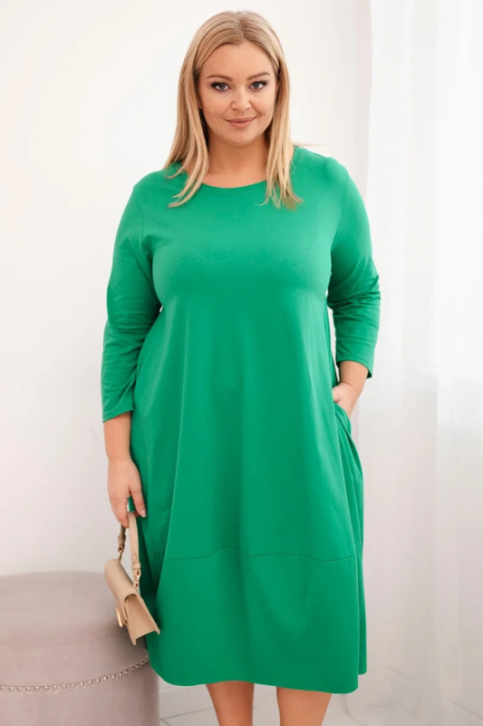 Kesi Dámské šaty ART21159 Plus Size s ohrnovacími rukávy a kapsami Barva: Zelená, Velikost: UNI
