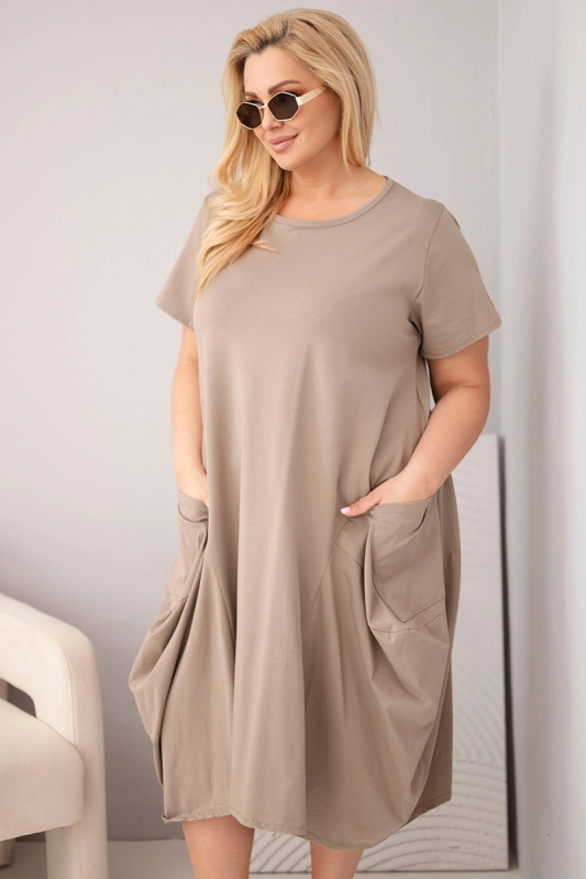 Plus-size šaty s kapsami Kesi Włoski
