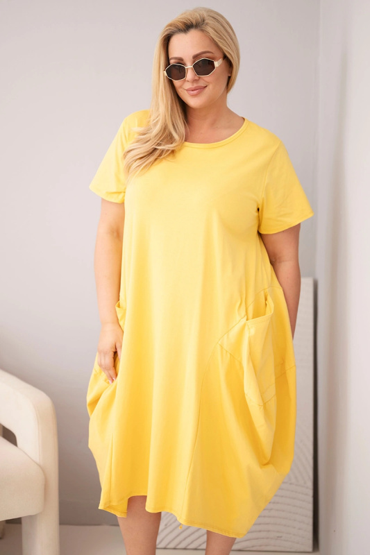 Plus size bavlněné šaty s kapsami žluté