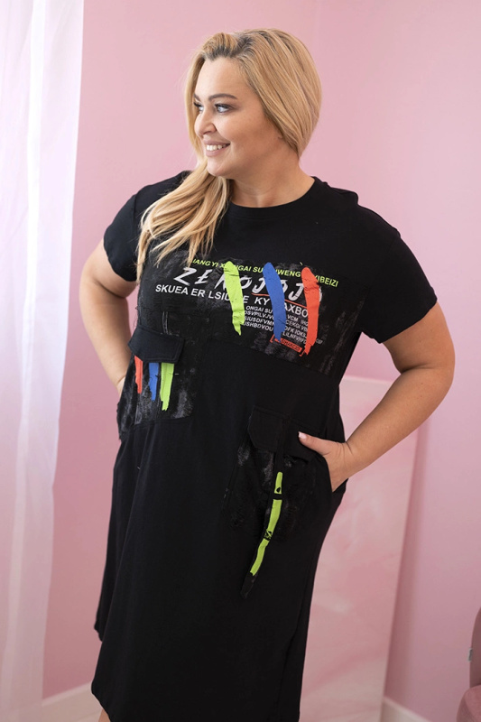 Kesi Černé dámské šaty Plus Size z bavlny s potiskem a kapsami Velikost: UNI