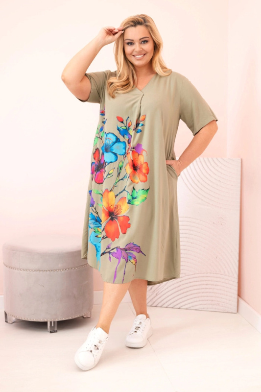 Kesi Šaty Plus Size 2172 z viskózy s květinovým potiskem Barva: Zelená, Velikost: UNI