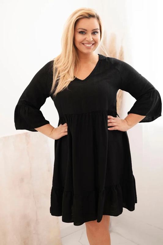 Kesi Viskózové šaty Plus Size 21597 s ozdobou na zádech Barva: Černá, Velikost: UNI