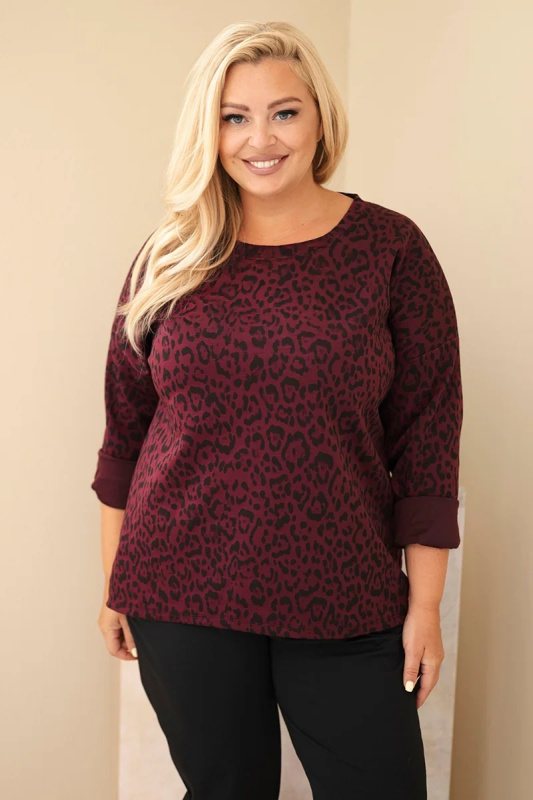 Kesi Dámská halenka Plus Size s leopardím vzorem a delším zadním dílem khaki Barva: Bordó, Velikost: UNI