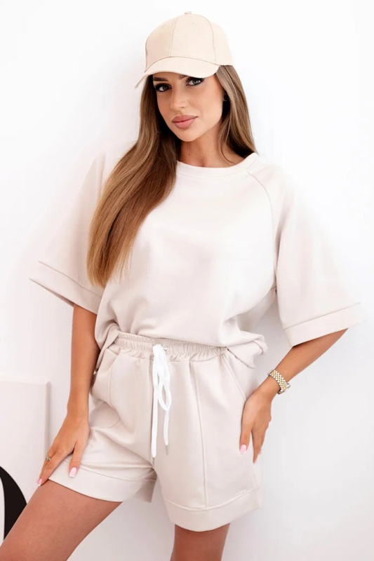 Kesi Dámská viskózová souprava 7402 halenka + šortky Barva: Béžová, Velikost: UNI