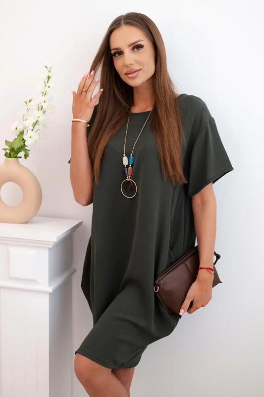 Kesi Šaty IT-34 s kapsami a přívěskem Barva: Zelená, Velikost: UNI