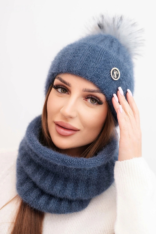 Polski Dámská zimní souprava s bambulí a šálou fialová Barva: Modrá, Velikost: UNI