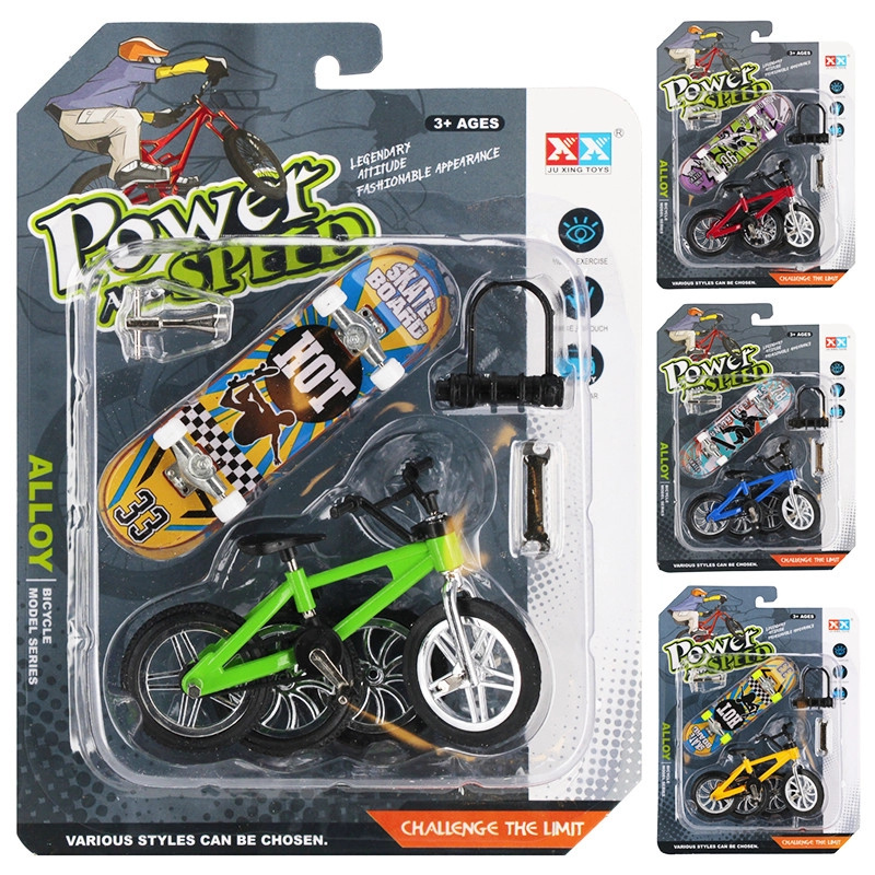 Mini skateboard s bicyklem a příslušenstvím