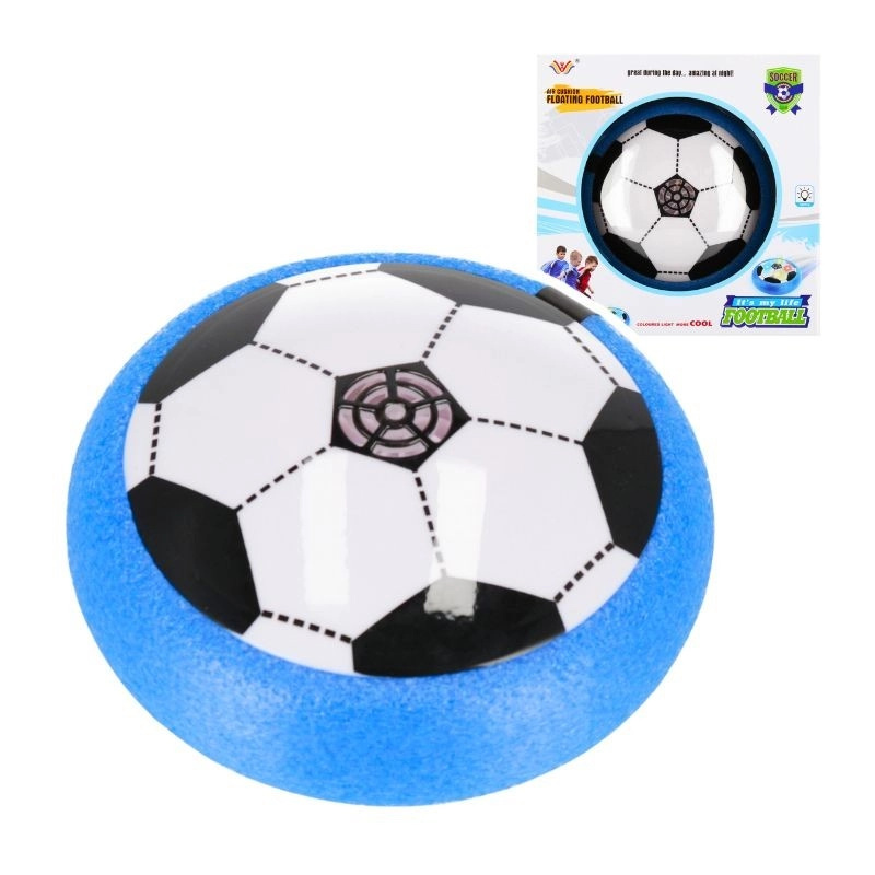 Vznášející se fotbalová hra se světelnými efekty