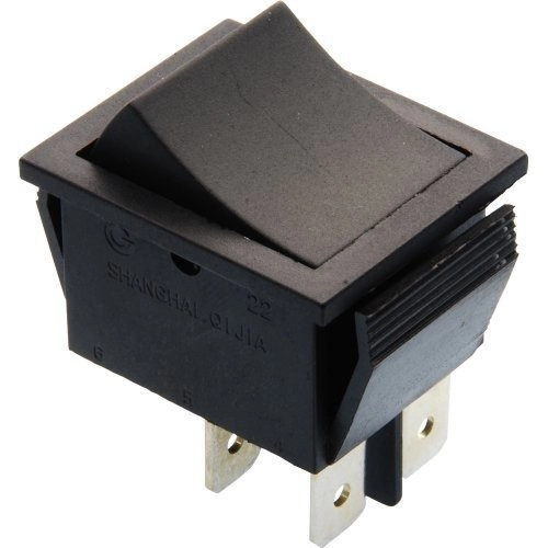 Přepínací tlačítko 4-pin pod plynový pedál