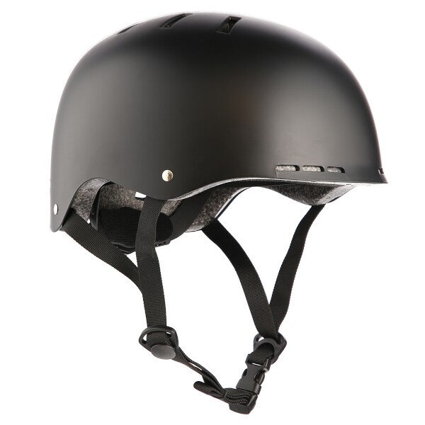 MTW03 ČERNÁ VEL.L (58-61 CM) HELMA NILS EXTREME