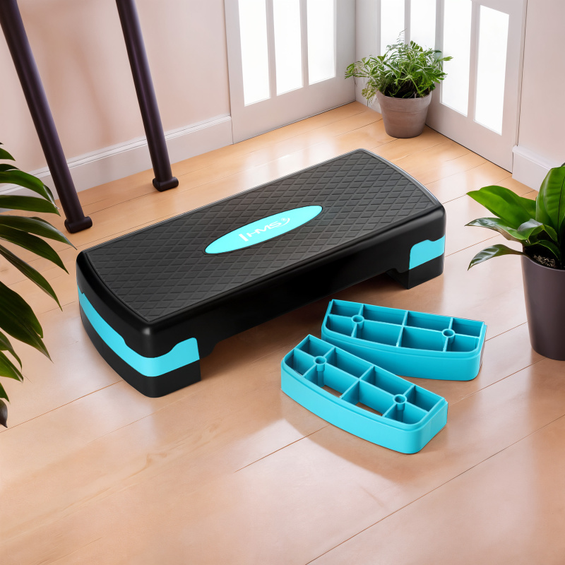 AS002 ČERNO-MODRÝ STEP NA AEROBIC HMS