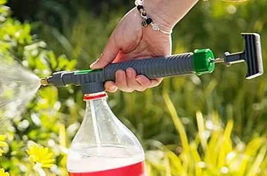 Tlakový postřikovač na lahve - Beast