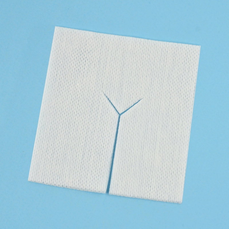 ZARYS International Group NONVI lux S - Komprese z netkané textilie ve tvaru Y, 40g, 4W, 10x10cm, sterilní (20ks/bal)