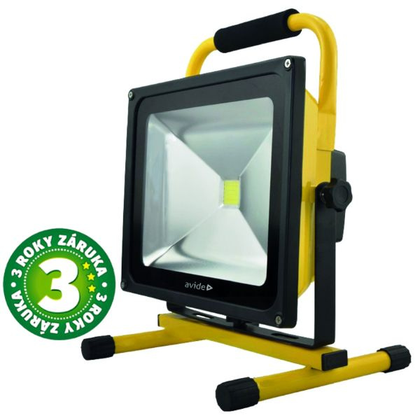 Prémiový přenosný nabíjecí LED reflektor 50W 2750lm, denní, stmívatelný vypínačem, 3 roky