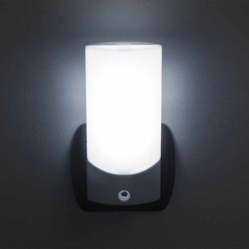 LED noční lampička Phenom se světelným senzorem
