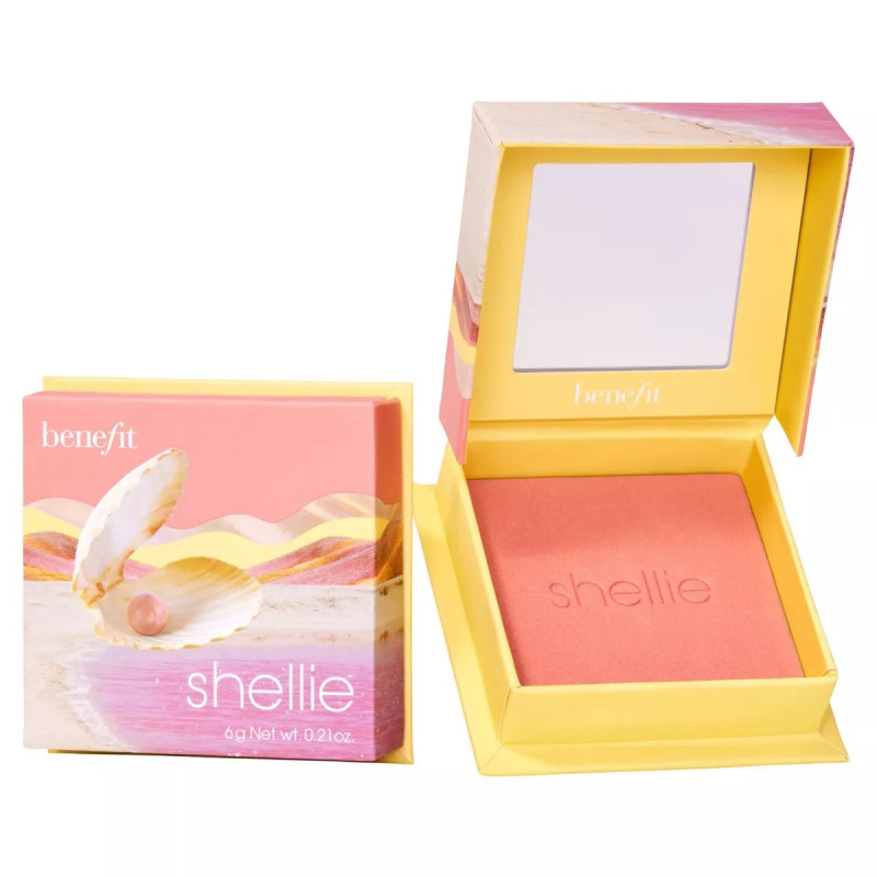 Benefit Shellie WANDERful World pudrová tvářenka odstín Warm-seashell pink 6 g