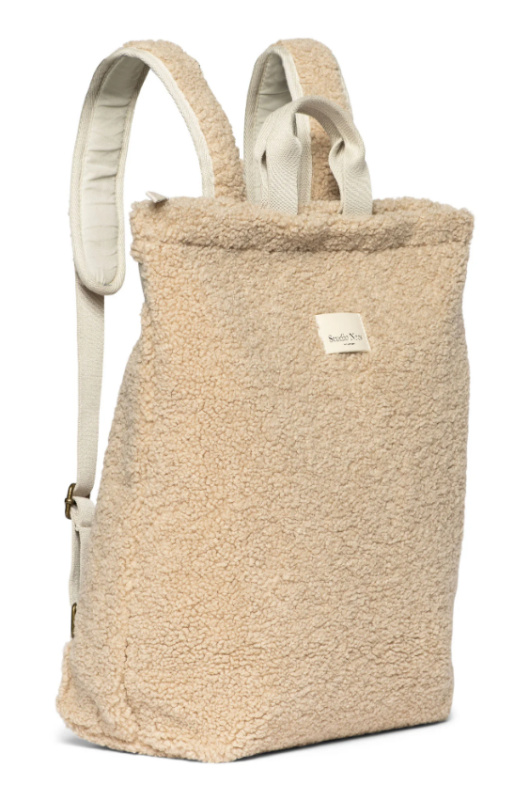 STUDIO NOOS Batoh - Ecru Teddy Adult