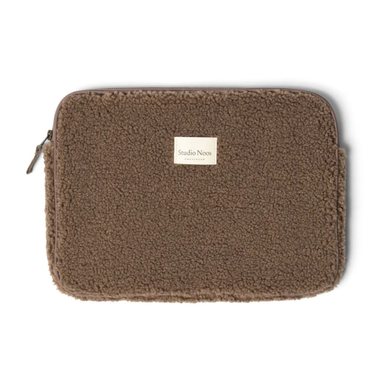 STUDIO NOOS Obal na notebook - Brown Teddy Velikost: 13 palců