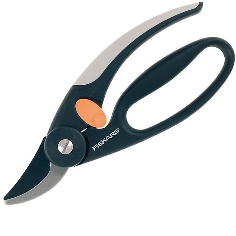 Nůžky zahradní dvoučepelové P44 FISKARS