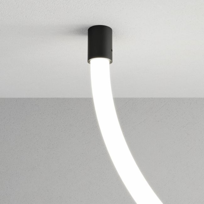 Arelux Stropní nebo nástěnná úchytka pro LED trubice XLOOP 18 Barva: Černá