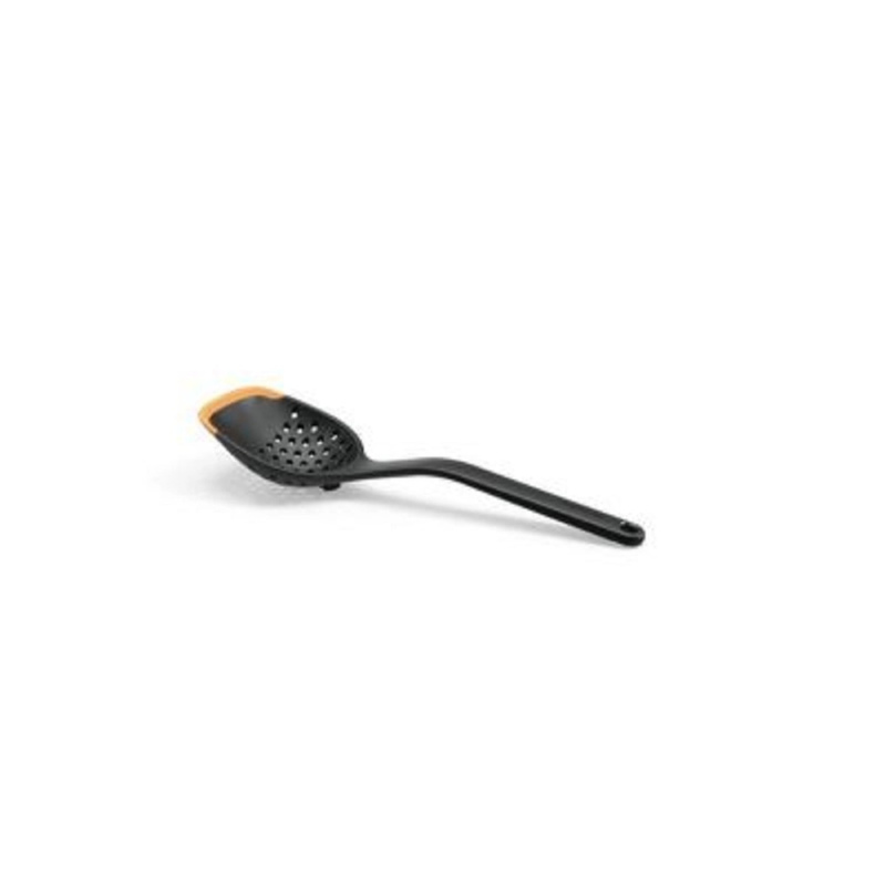 Fiskars Kuchařská lžíce děrovaná Functional Form